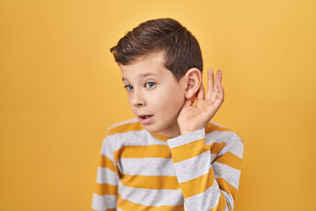 Environ 150 gènes sont responsables de la perte auditive chez l'enfant. © Krakenimages.com, Adobe Stock